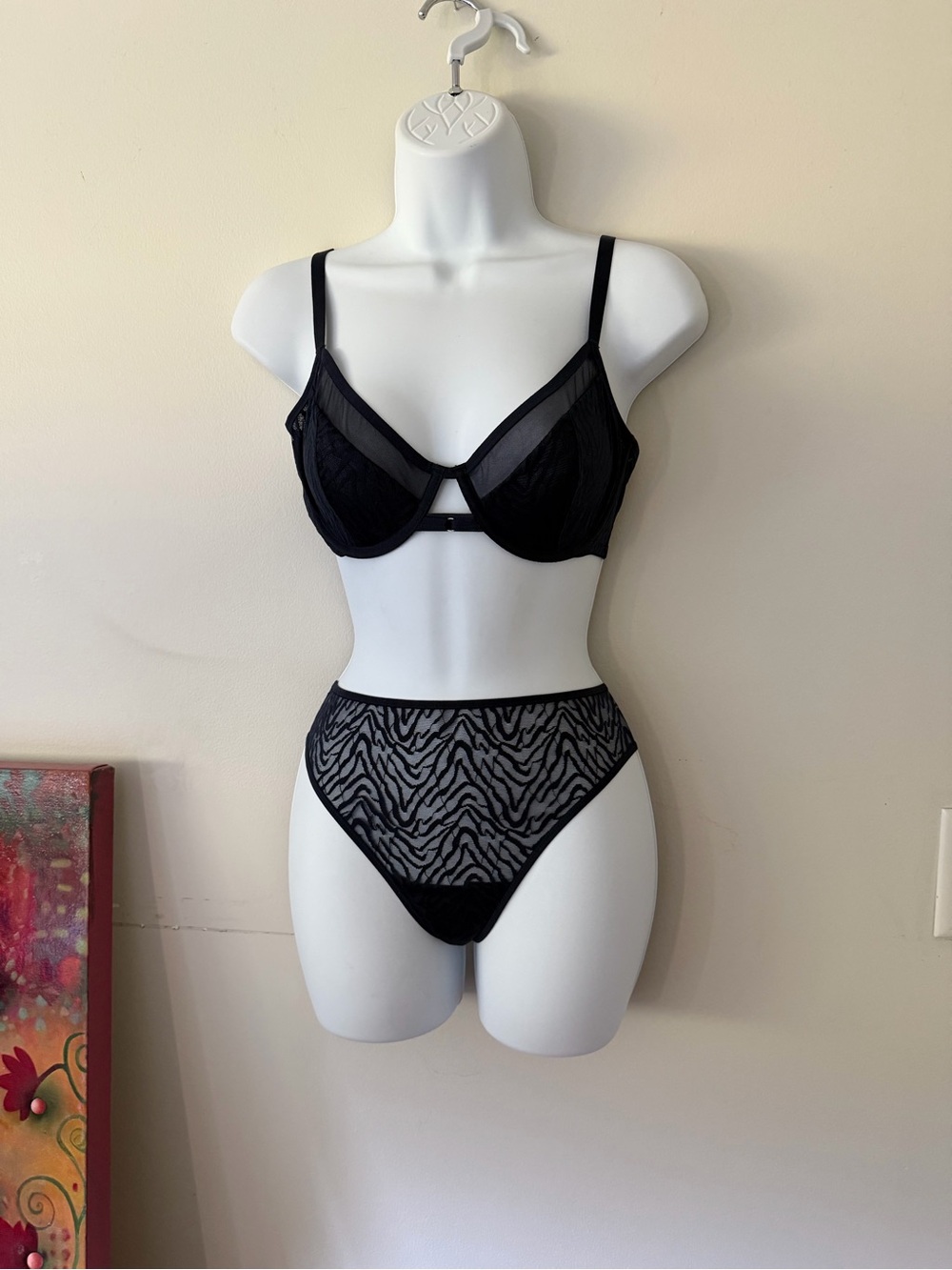 NWT Adore Me Bra & Thong Set 34D